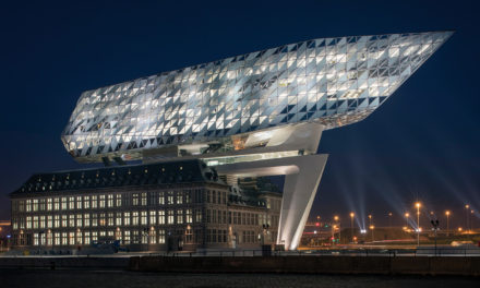 ANVERS HAVENHUIS : DIAMANT OU COQUE DE BATEAU ?