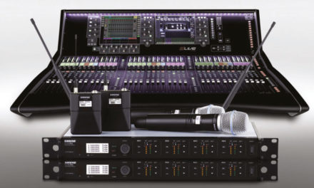 SHURE ET ALLEN & HEATH MAIN DANS LA MAIN