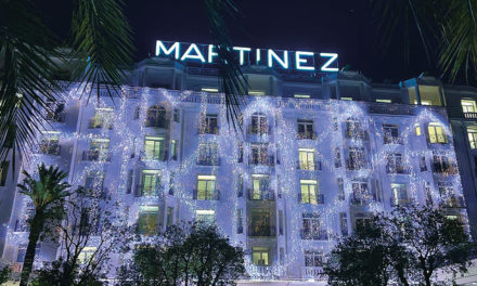 Illumination au Martinez de Cannes
