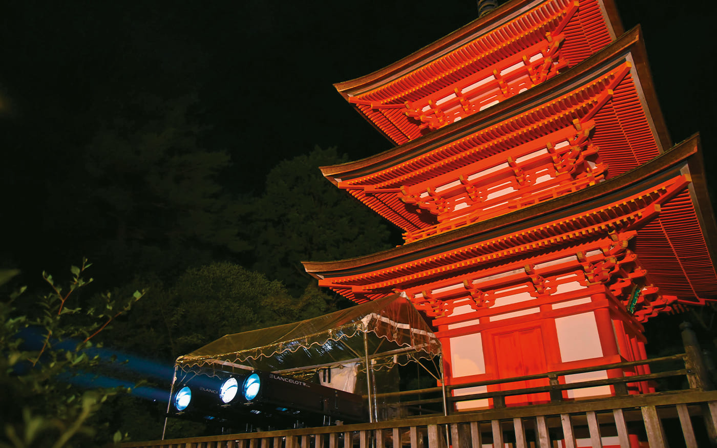 Robert Juliat pour un concert au temple Kiyomizu