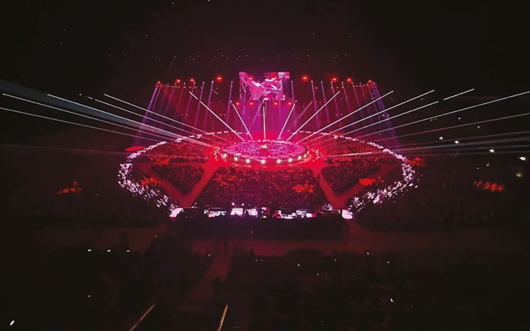 Les Skylos éclairent Michel Sardou