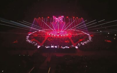 Les Skylos éclairent Michel Sardou