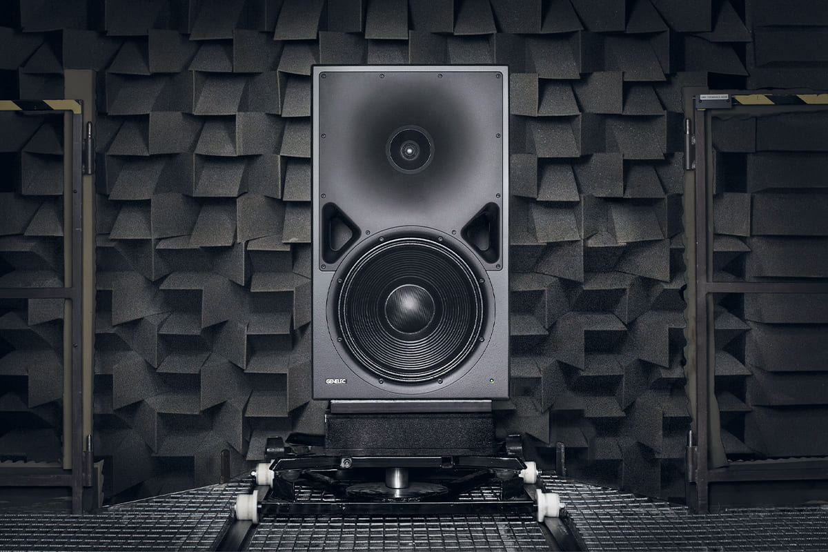 408 sonomag news Genelec 8380A 408 sonomag news Genelec 8380A