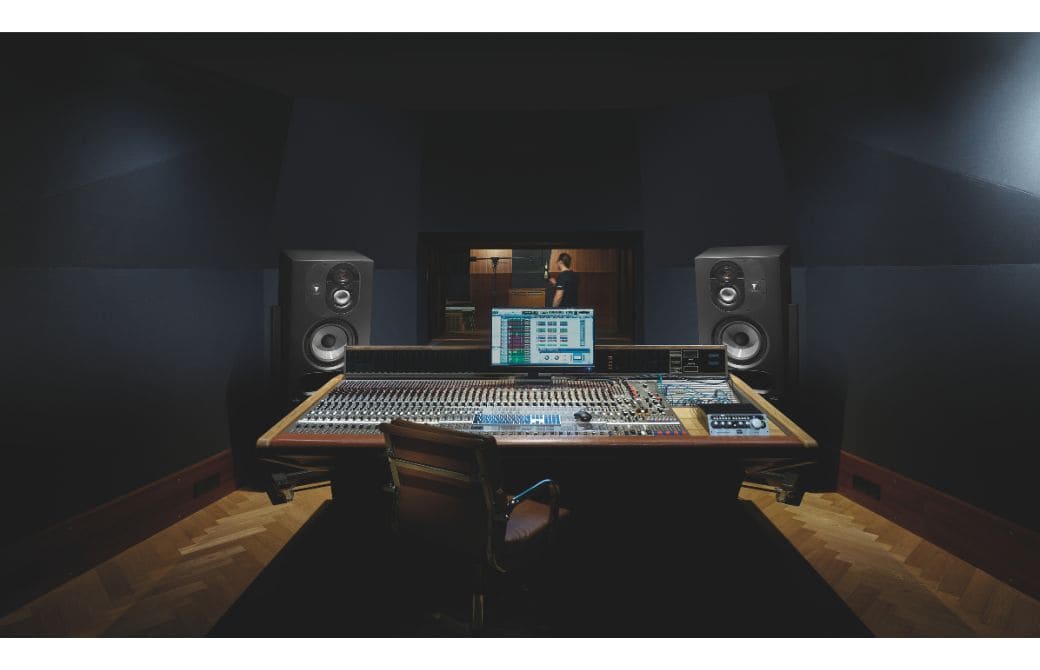 Barco acquiert Focal et Naim