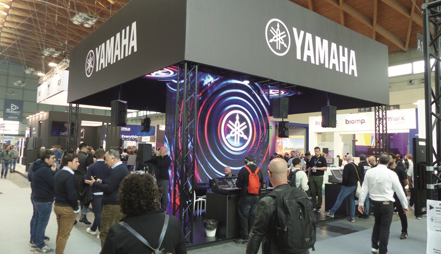 931 sonomag yamaha MIR stand